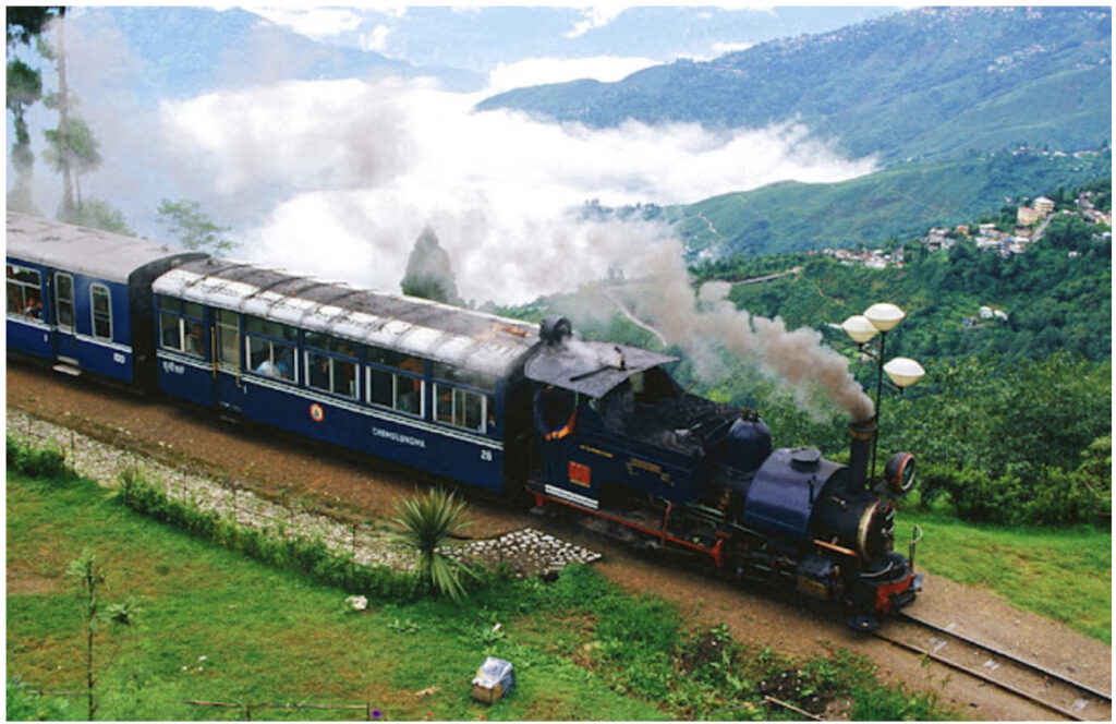 Toy Train, Darjeeling
